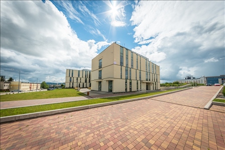 美國斯坦福大學、加州大學伯克利分校、加州州立大學三校博士后研究班